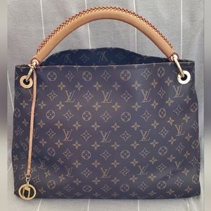 Louis Vuitton Monogram Artsy